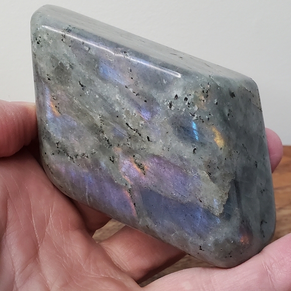 Labradorite Crystal Freeform 0.86 pounds - Picture 15 of 17